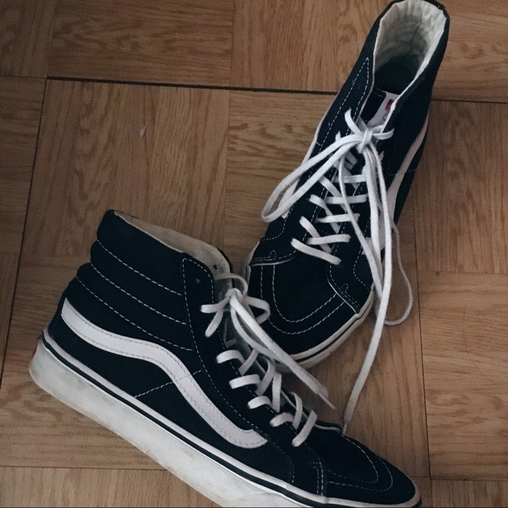 hi-top black vans